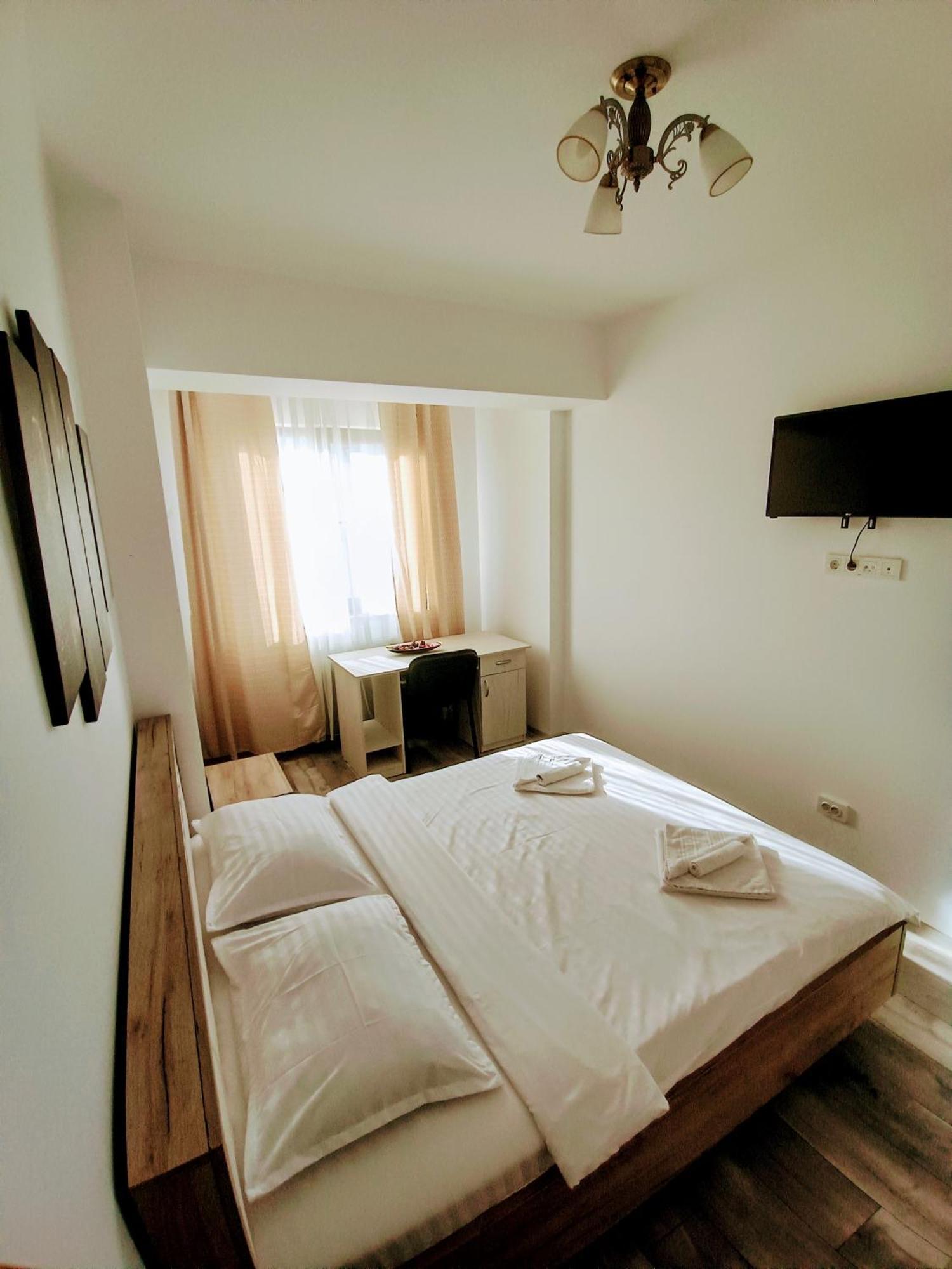 Ultracentral Palas Residence Iasi Extérieur photo